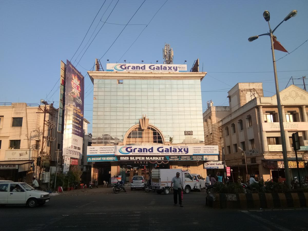 Grand Galaxy Hotel Krishna นาชิก ภายนอก รูปภาพ